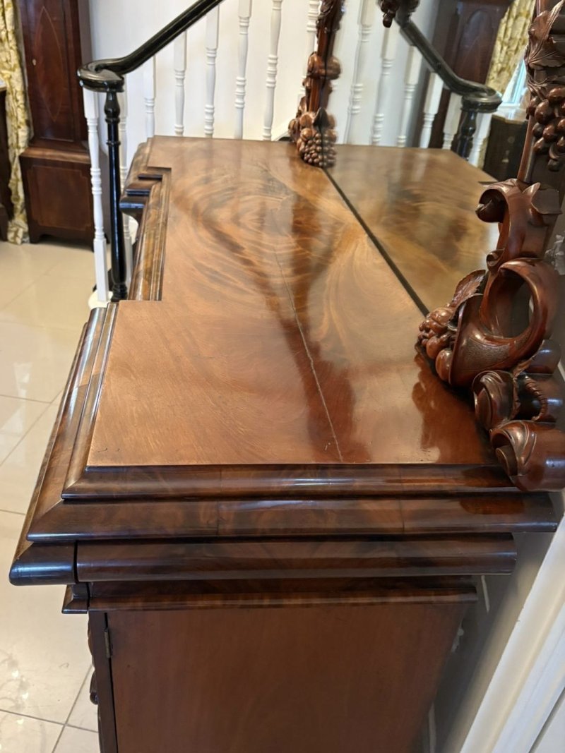 Outstanding Quality Antique Victorian Carved Mahogany Mirror Back Sideboard